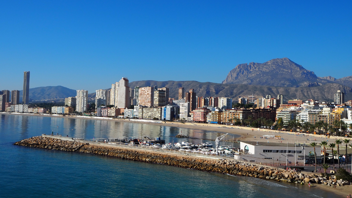 Flights from Sweden to Alicante: All Routes & Airlines 2026